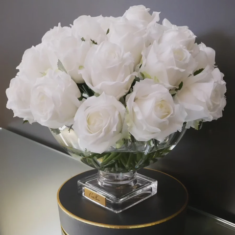 COTE NOIRE LUXURY CENTREPIECE 37 ROSE BUD BOUQUET - WHITE