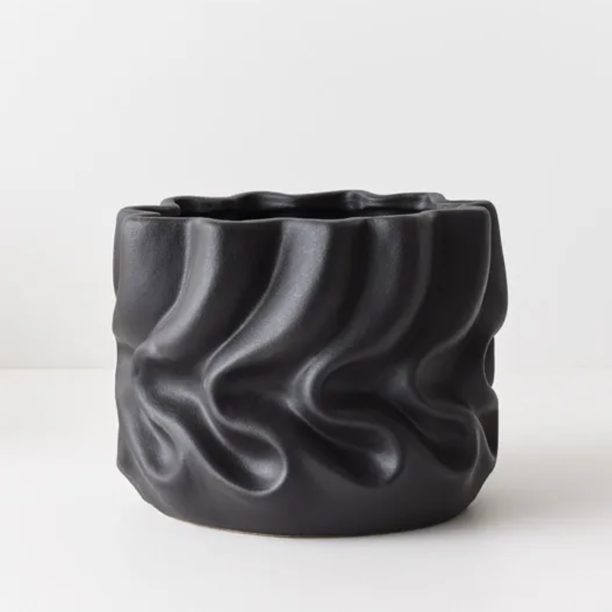 CERAMIC PLANTER HENRIKA 23CM BLACK