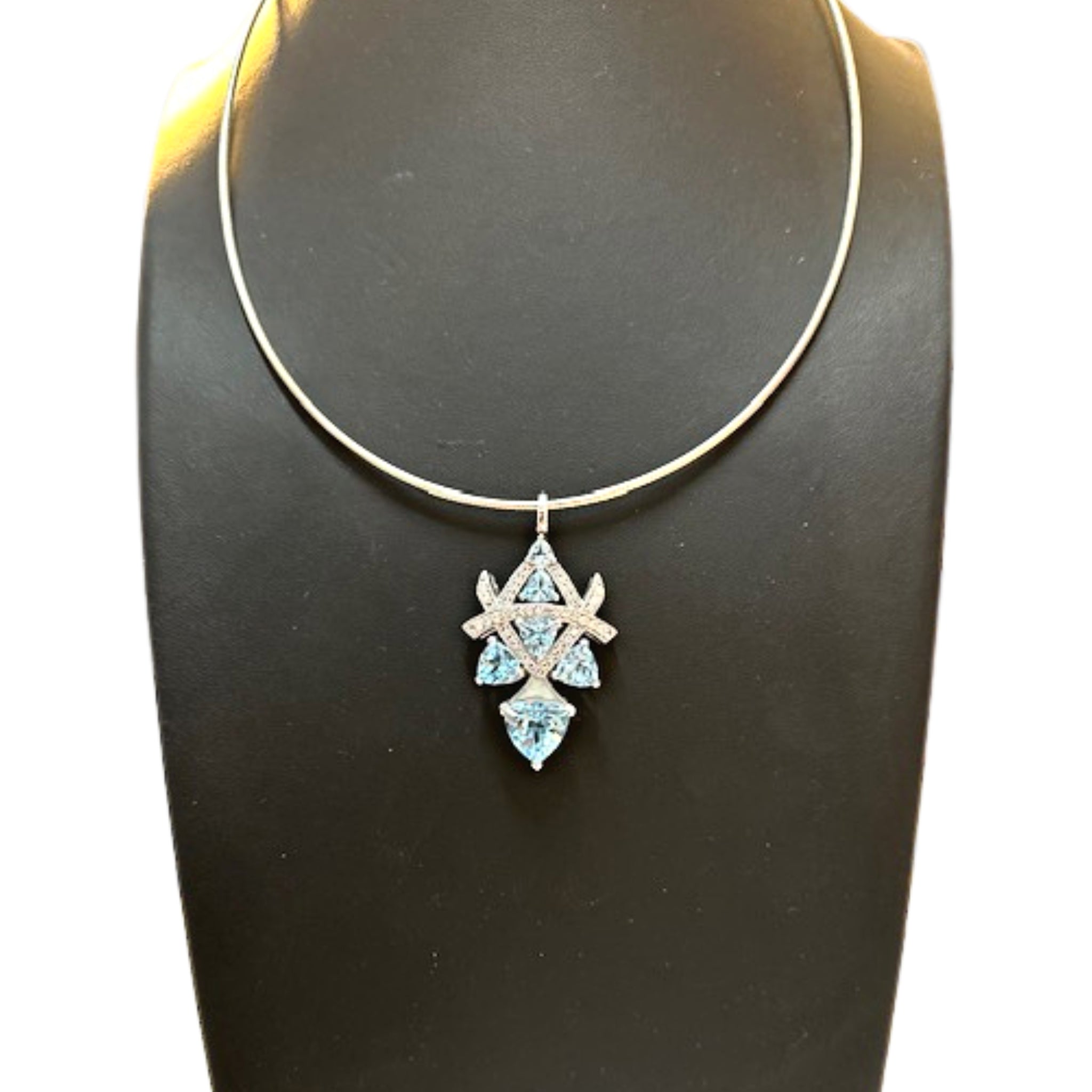 BLUE TOPAZ & CRYSTAL 925 STERLING SILVER NECKLACE ON OMEGA CHAIN
