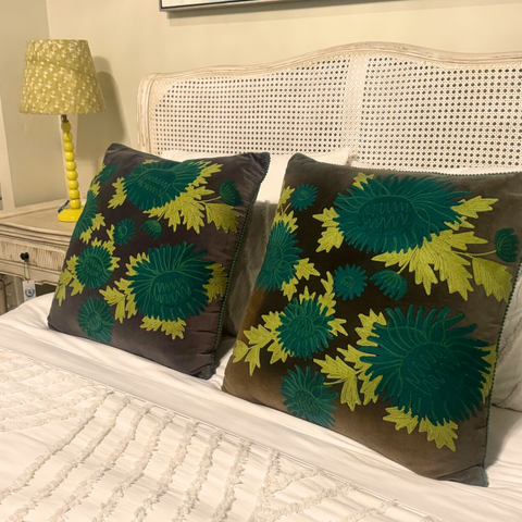 CUSHION CHRYSANTHEMUM VELVET - CHARCOAL / TEAL