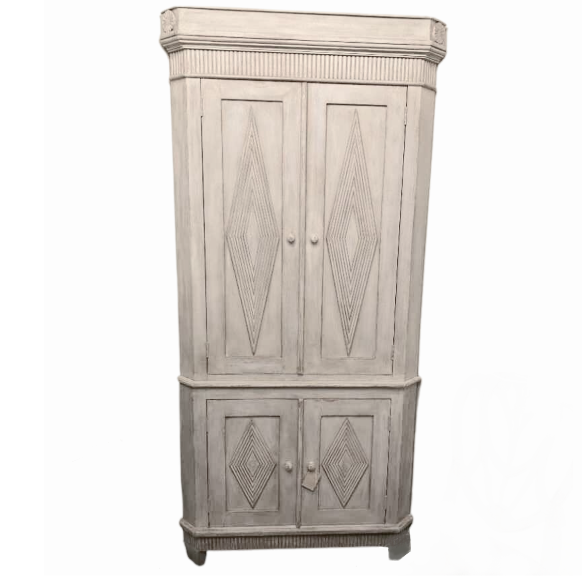 AUGUSTINE CORNER CABINET